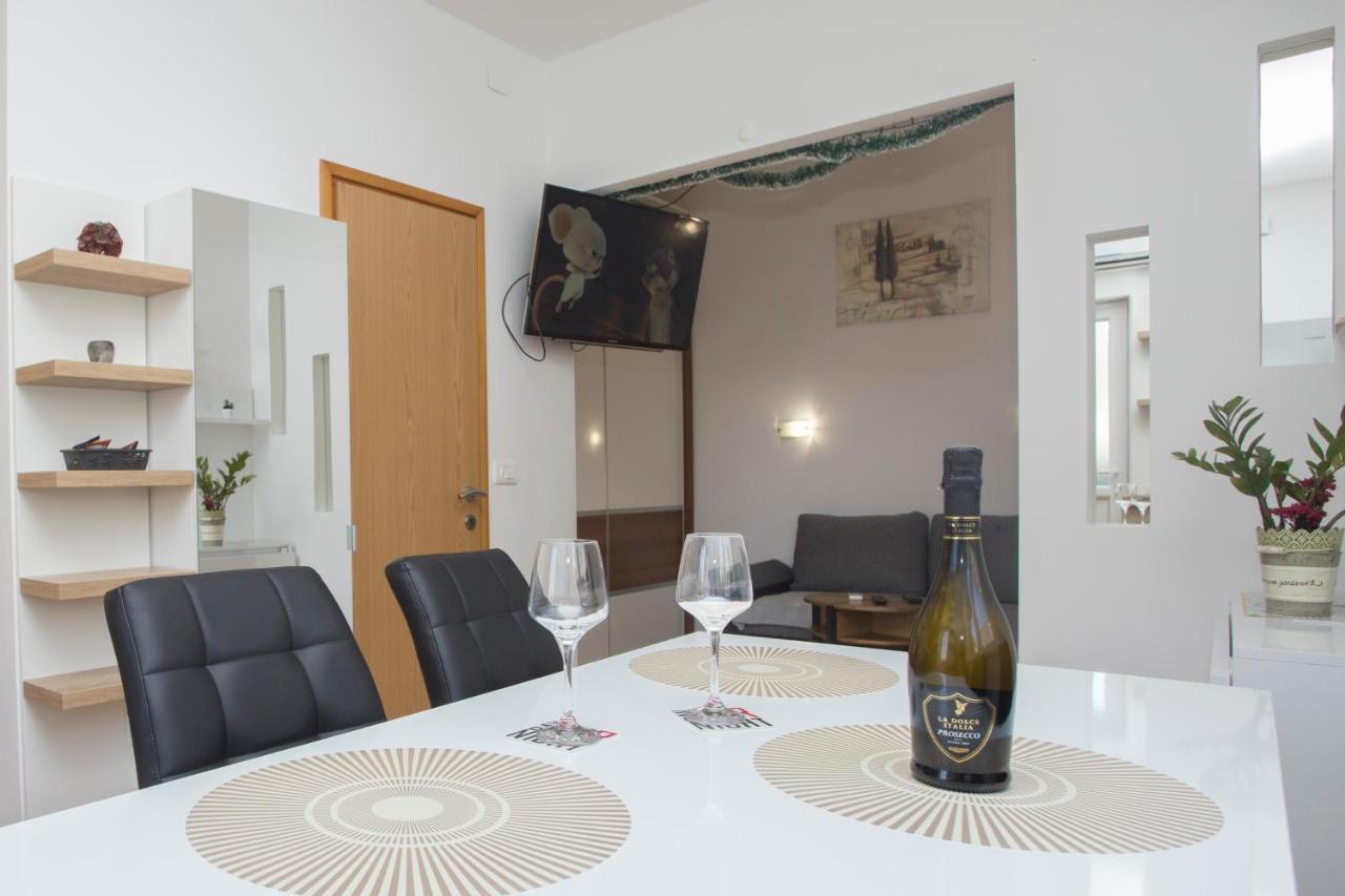 Apartment Adria Спліт Екстер'єр фото