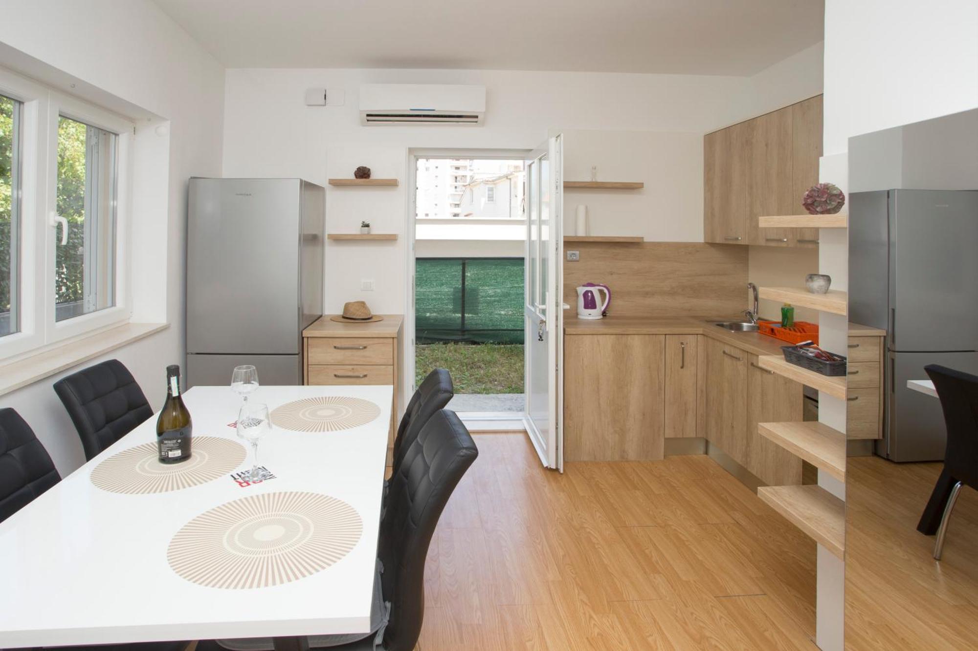 Apartment Adria Спліт Екстер'єр фото