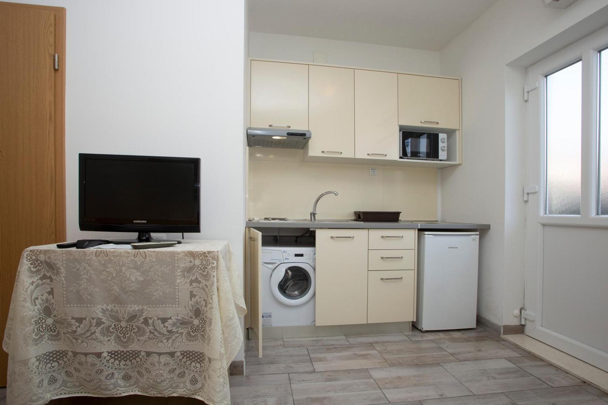 Apartment Adria Спліт Екстер'єр фото