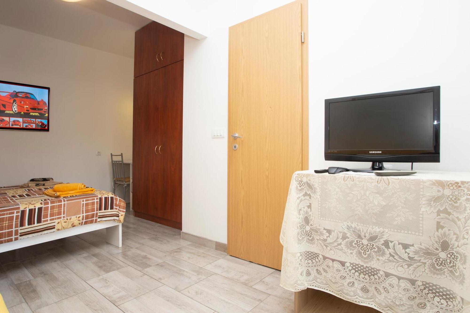 Apartment Adria Спліт Екстер'єр фото