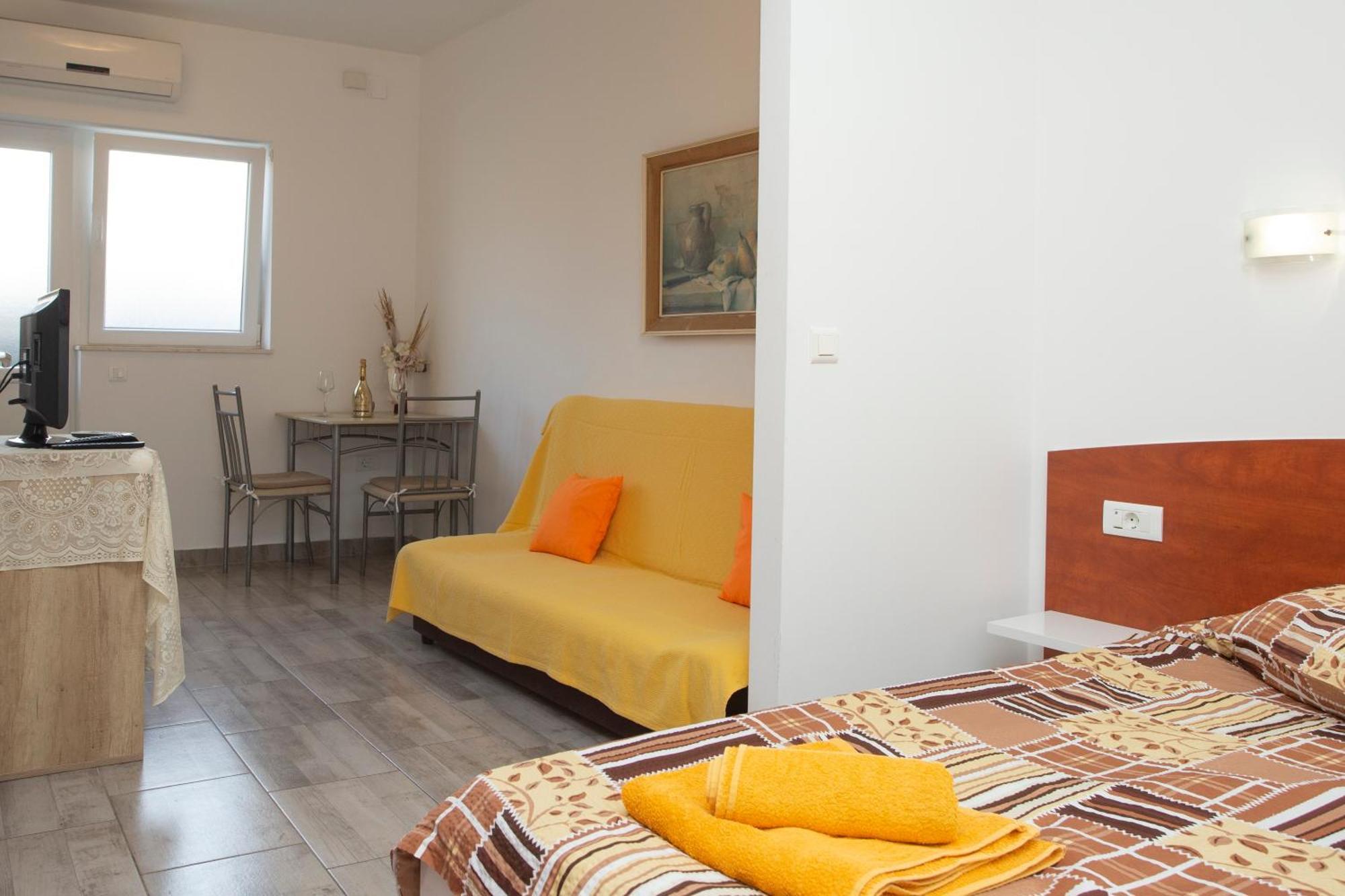 Apartment Adria Спліт Екстер'єр фото